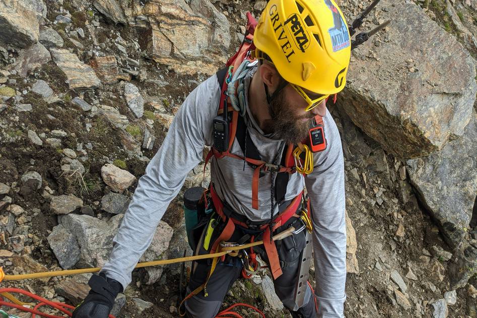 Homepage for Travel Adventure Gear climbing protection